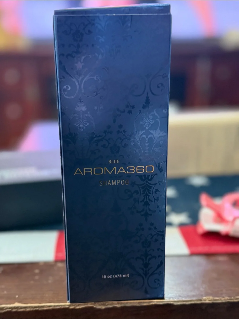 Aroma360 Blue Luxury Shampoo 16oz MSRP $40